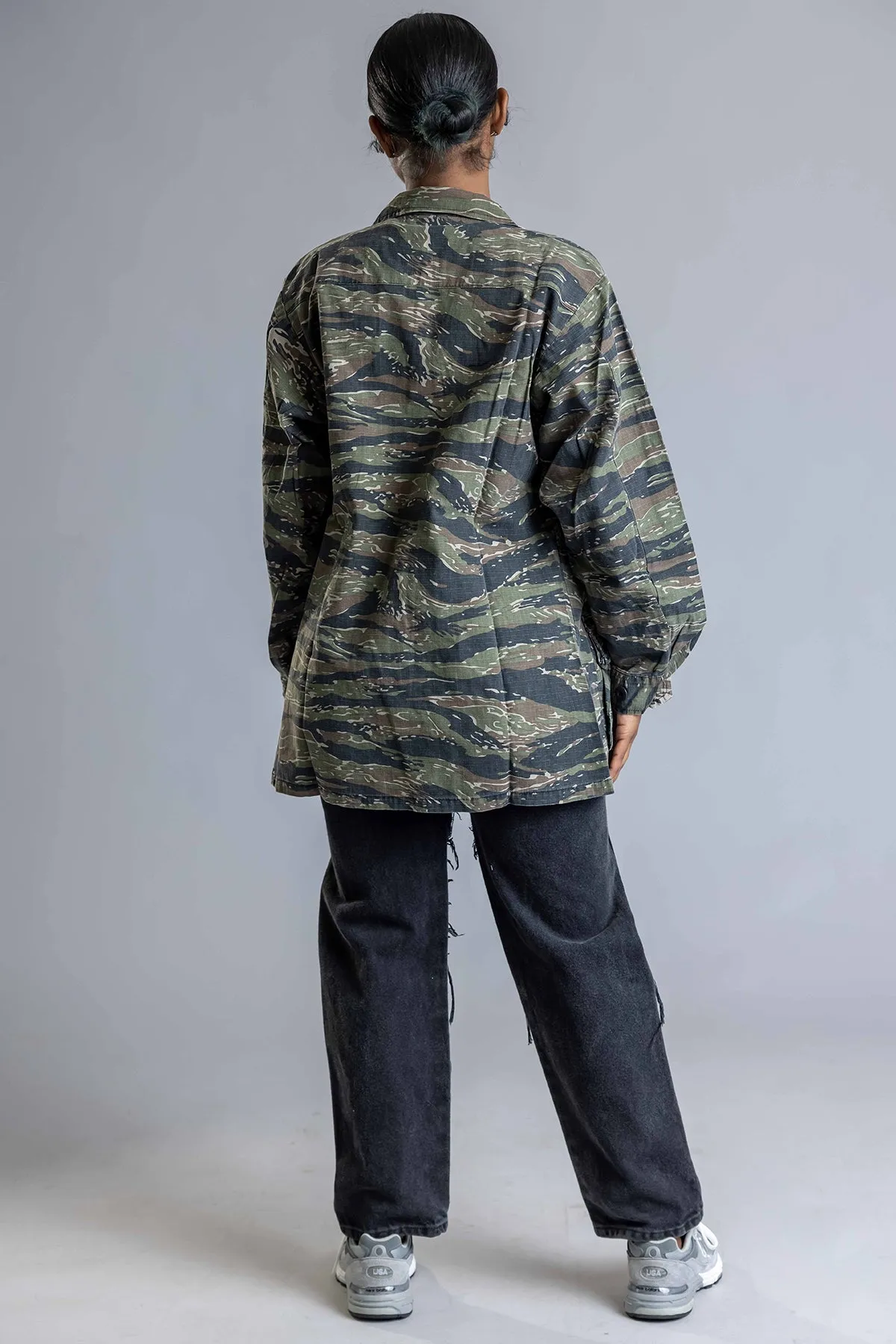 T-STRIPE CAMO BUTTON SHIRT