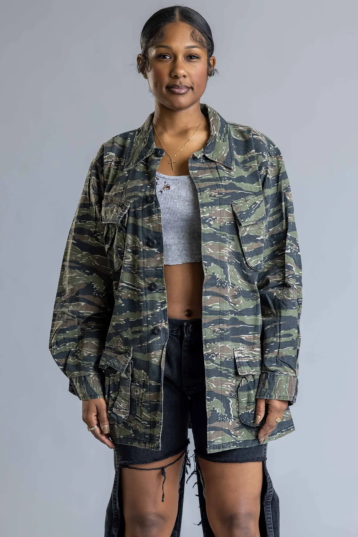 T-STRIPE CAMO BUTTON SHIRT
